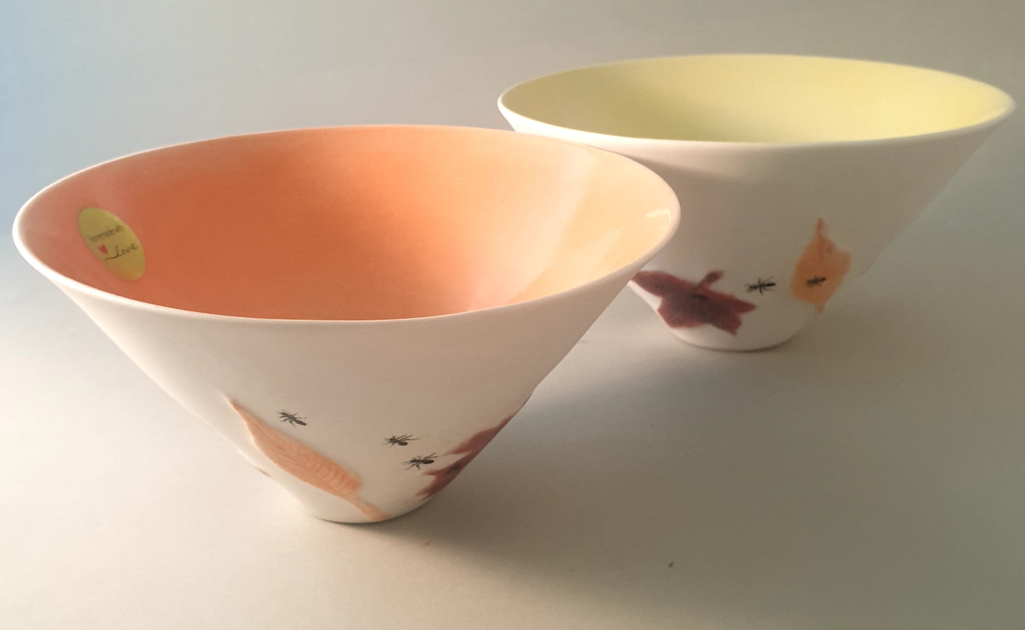Porcelain bowls set if 2