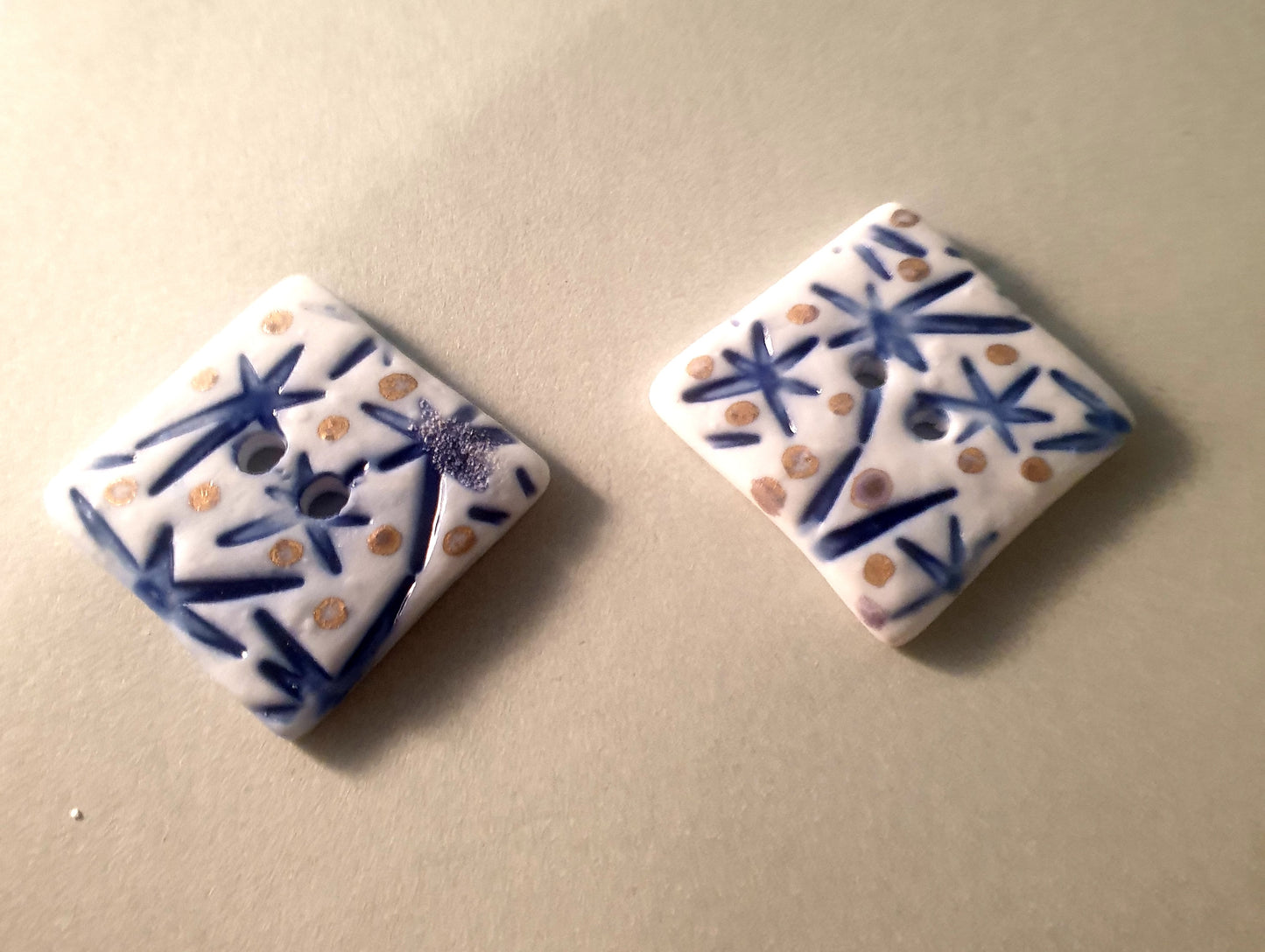 Round & square porcelain buttons