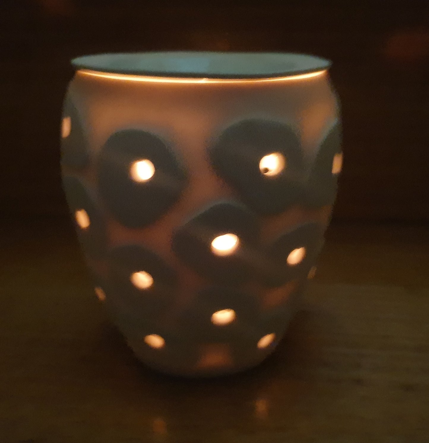 Porcelain candle/oil burner