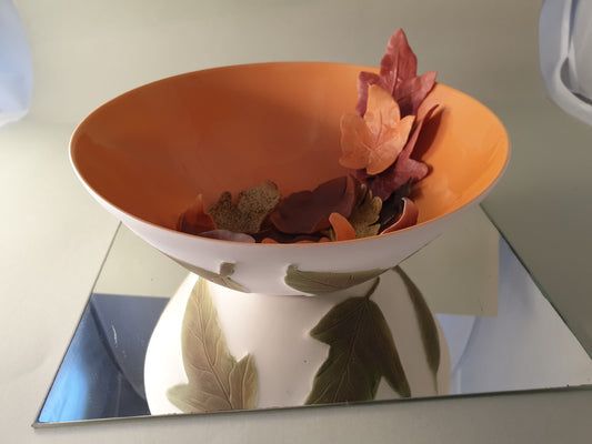 Porcelain "Autumn  Leaves" bowl 4