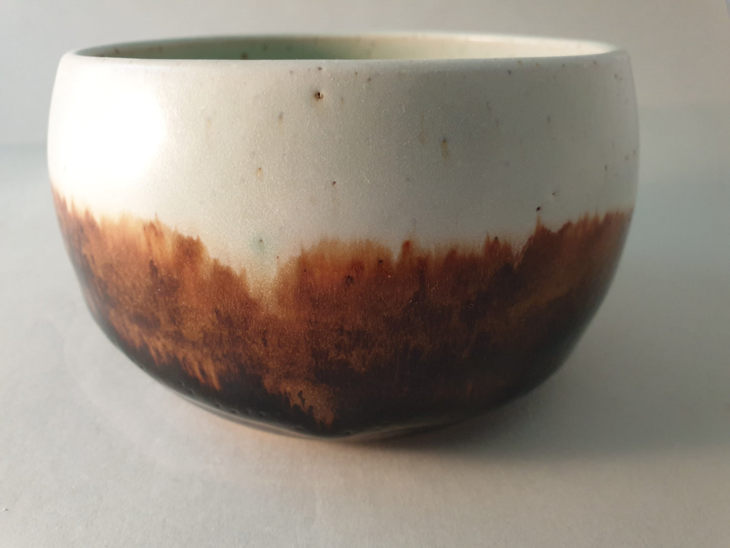 Stoneware bowl (1)