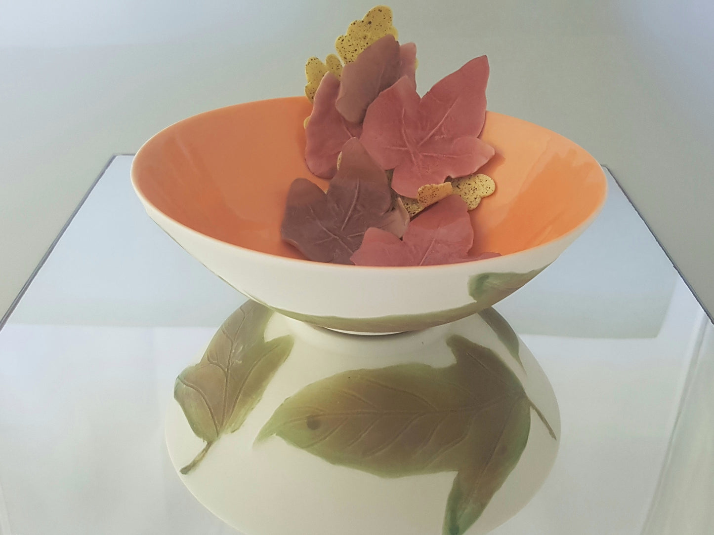 Porcelain "Autumn leaves" bowl 2