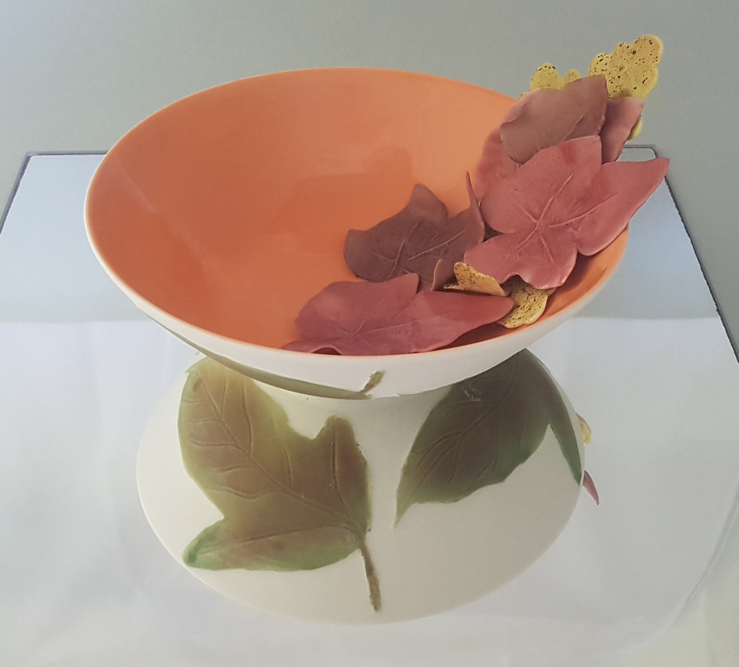 Porcelain "Autumn leaves" bowl 2